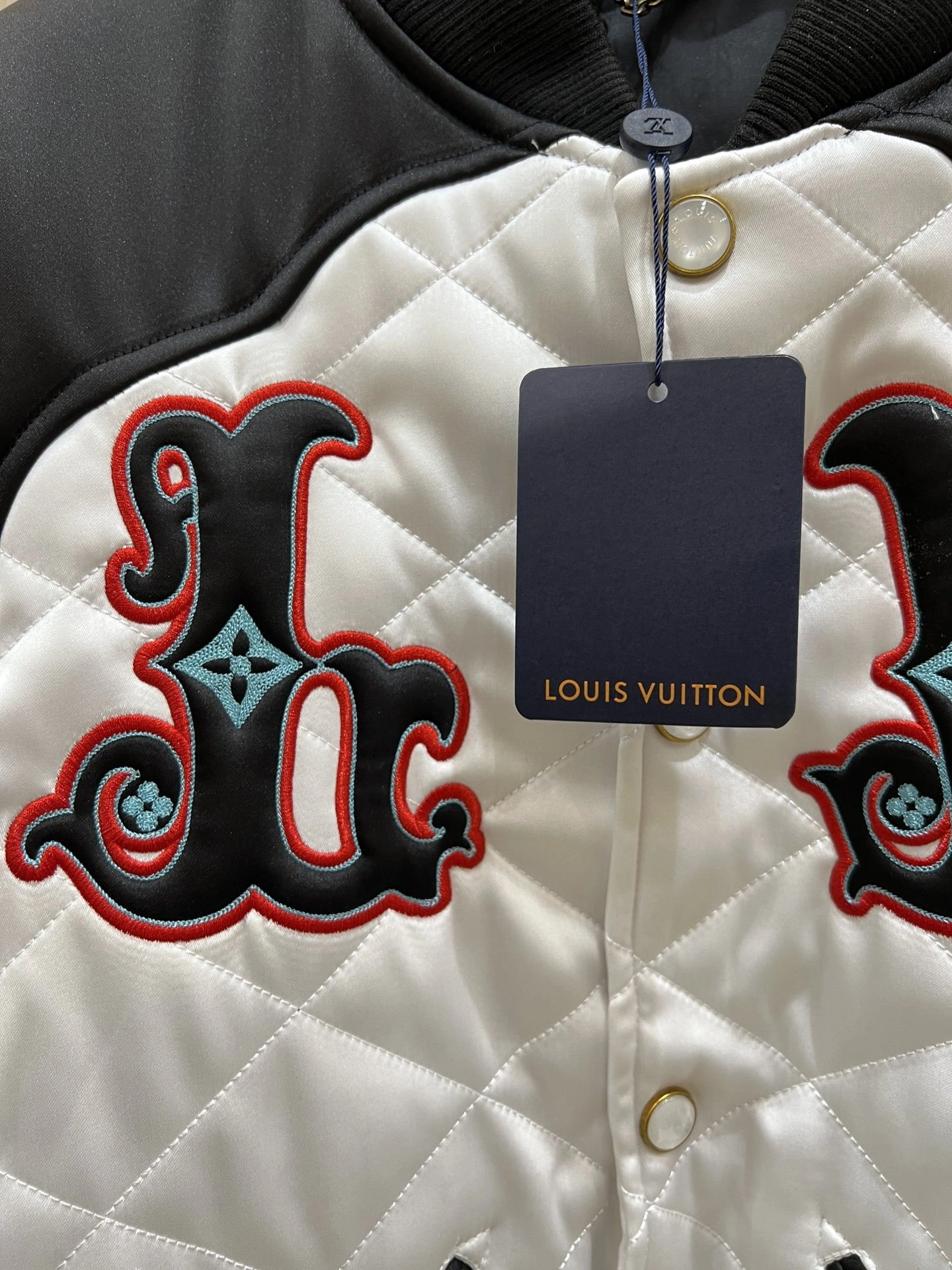 wg.luxury-- 8V embroidery item:D-F000K1423